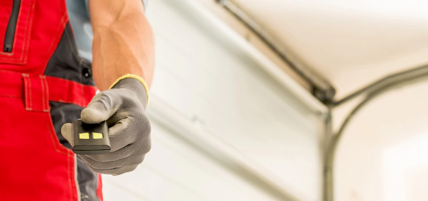 Residential Garage Door Security in Temescal Valley, California