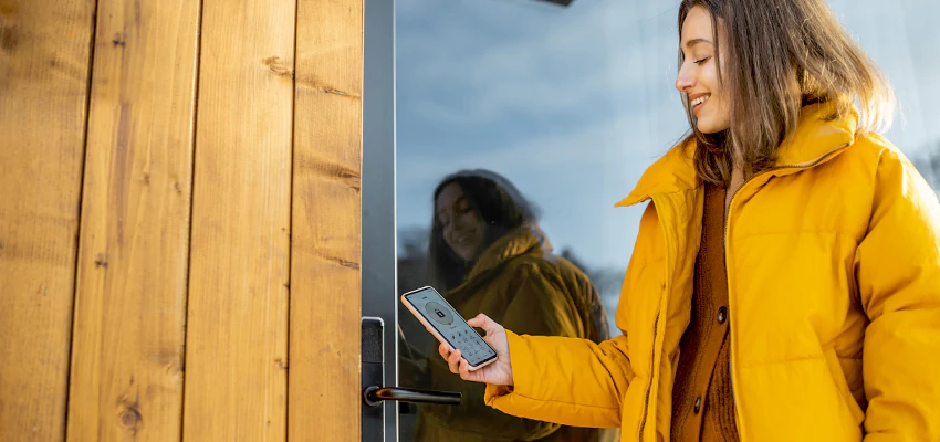 Fingerprint Smart Locks Installation Services in Temescal Valley, California